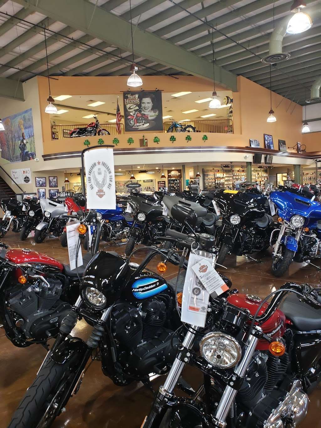 Groves Winchester Harley-Davidson | 140 Independence Rd, Winchester, VA 22602, USA | Phone: (540) 662-4468