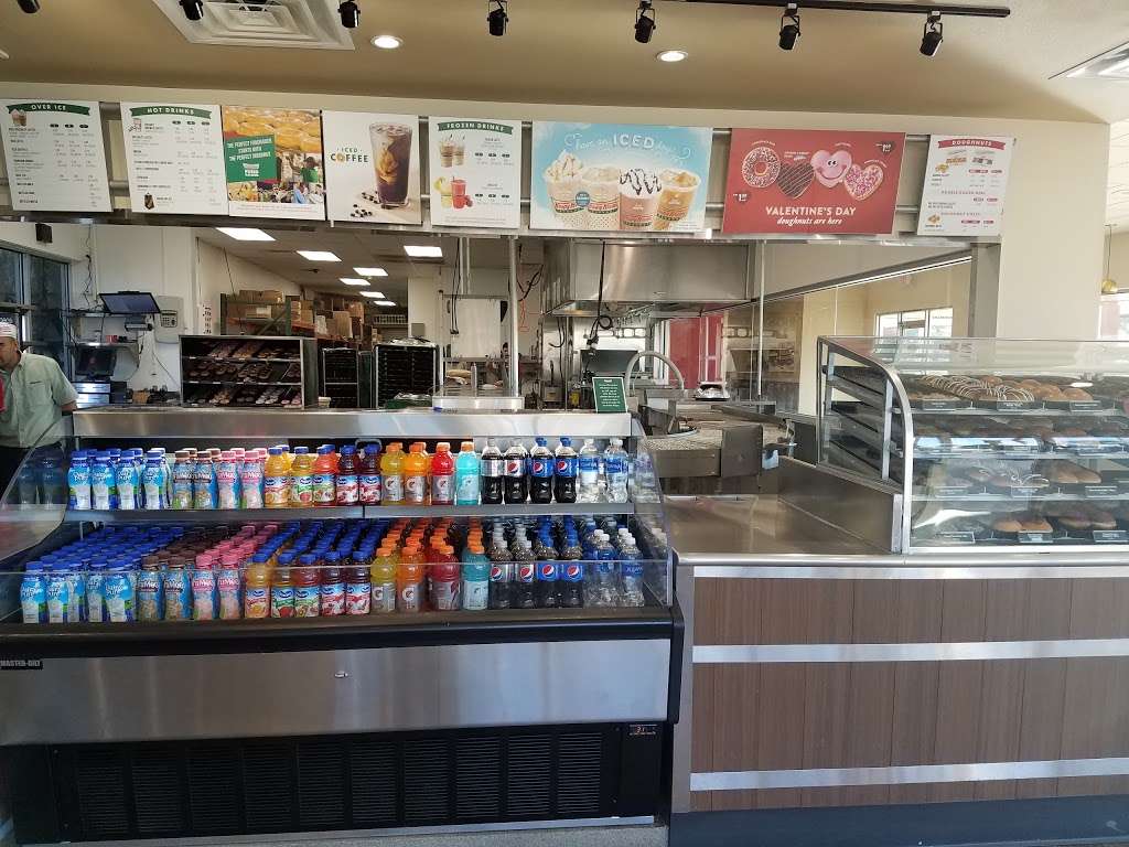 Krispy Kreme Doughnuts | 1331 W Craig Rd, North Las Vegas, NV 89030, USA | Phone: (702) 657-9575