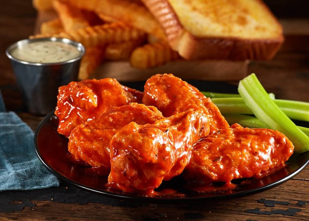 Zaxbys Chicken Fingers & Buffalo Wings | 12857 US Highway 70 W, Clayton, NC 27520, USA | Phone: (919) 359-6100