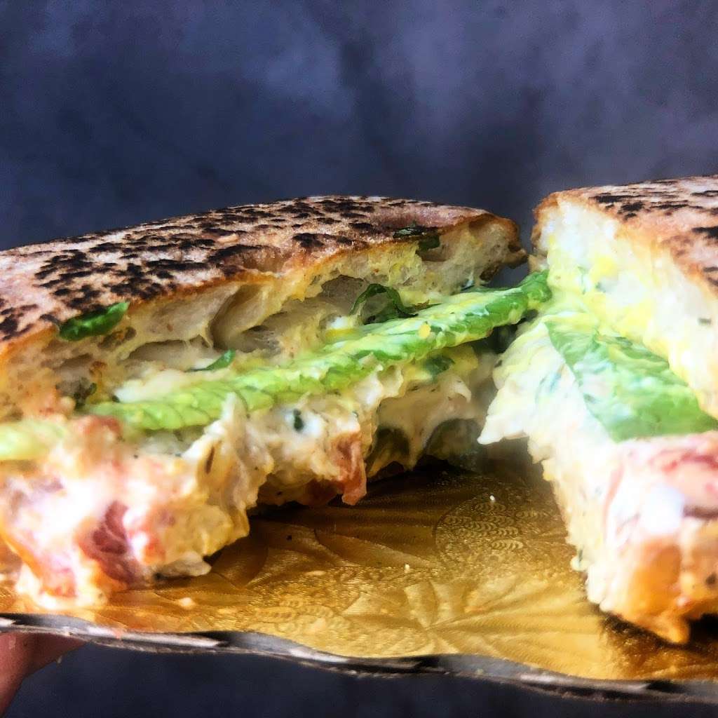 Soup Goddess | 4001 W Riverside Dr, Burbank, CA 91505, USA | Phone: (747) 241-8344