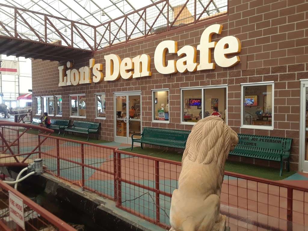 Lions Den Café | 2999 Co Rd 53, Keenesburg, CO 80643, USA | Phone: (303) 536-0118