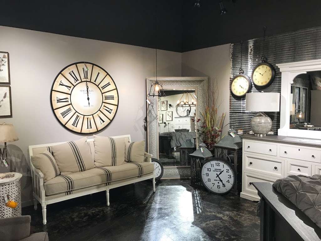 Lucas Furniture & Mattress 96 County Rd W 300 S, Kokomo, IN 46902