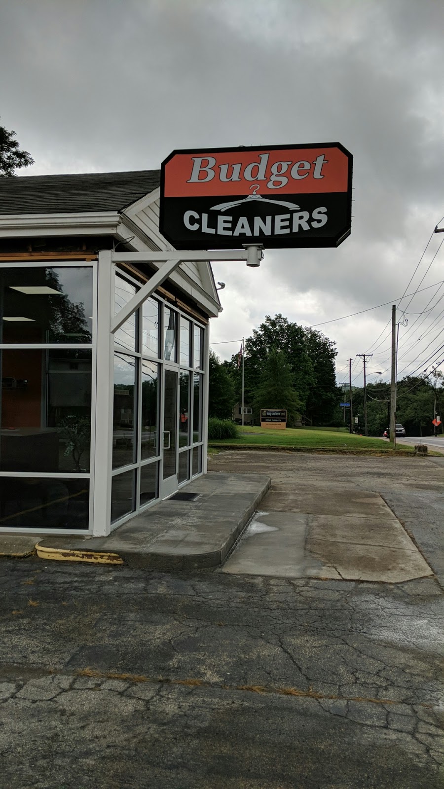 Budget Cleaners | 10417 Taylorsville Rd, Louisville, KY 40299, USA | Phone: (502) 654-7224