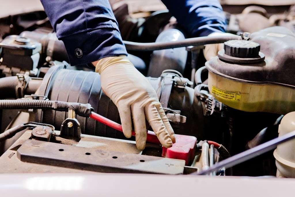 Truck and Vehicle Repair Baltimore | 1013, 6917 Proctman Ave, Rosedale, MD 21237, USA | Phone: (410) 325-4060