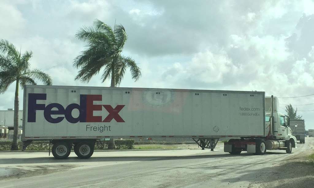 FedEx Freight | 10401 NW 121st Way, Medley, FL 33178 | Phone: (866) 841-8228