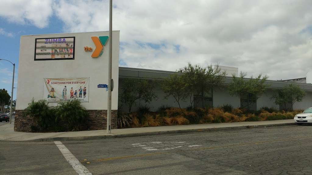 Montebello-Commerce YMCA | 2000 W Beverly Blvd, Montebello, CA 90640, USA | Phone: (323) 887-9622
