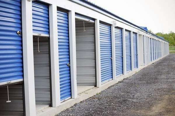 Lakeridge Self Storage | 5191 US-67, Midlothian, TX 76065, USA | Phone: (972) 723-2323