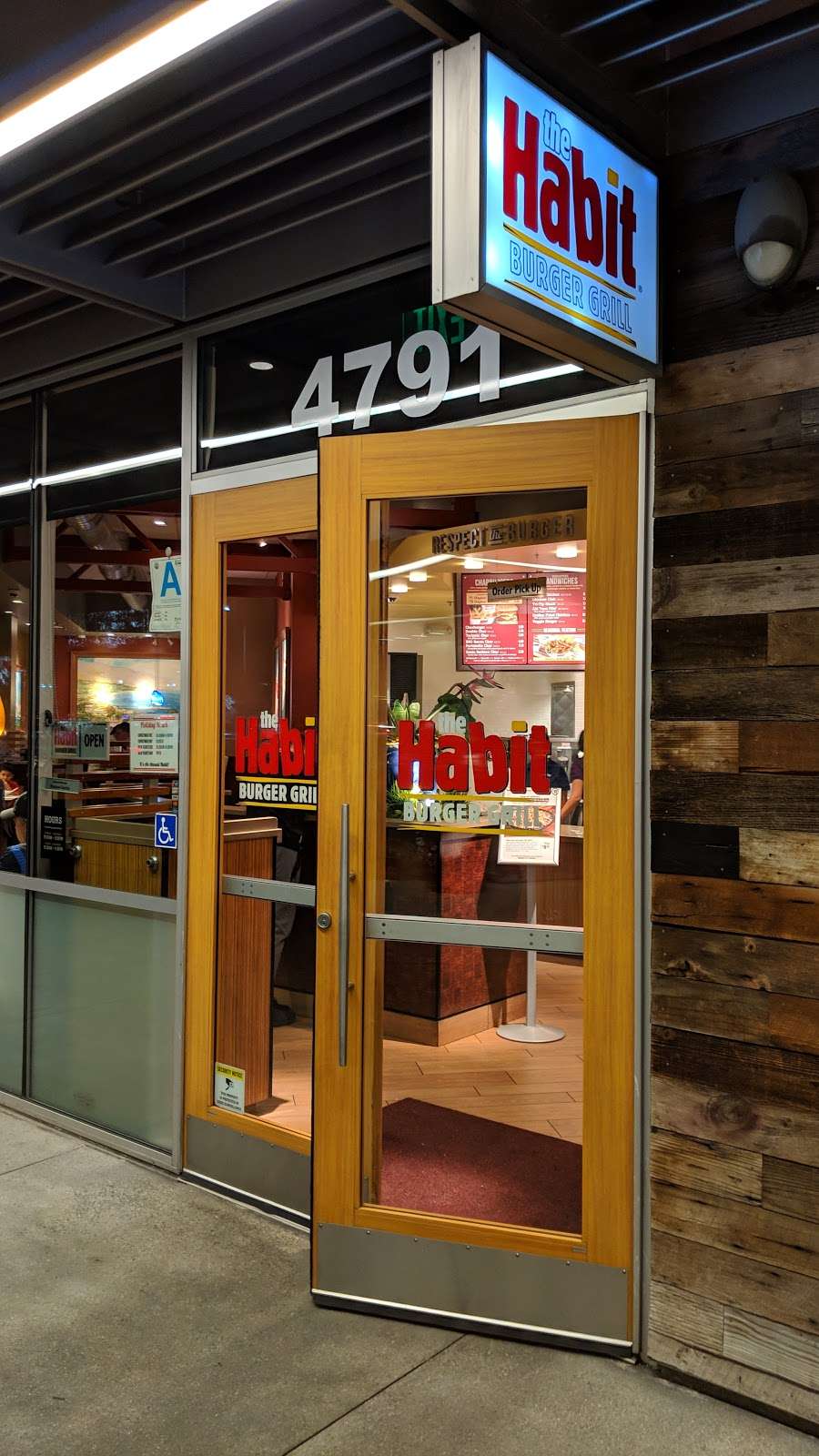 The Habit Burger Grill | 4791 Firestone Blvd, South Gate, CA 90280, USA | Phone: (323) 566-2240