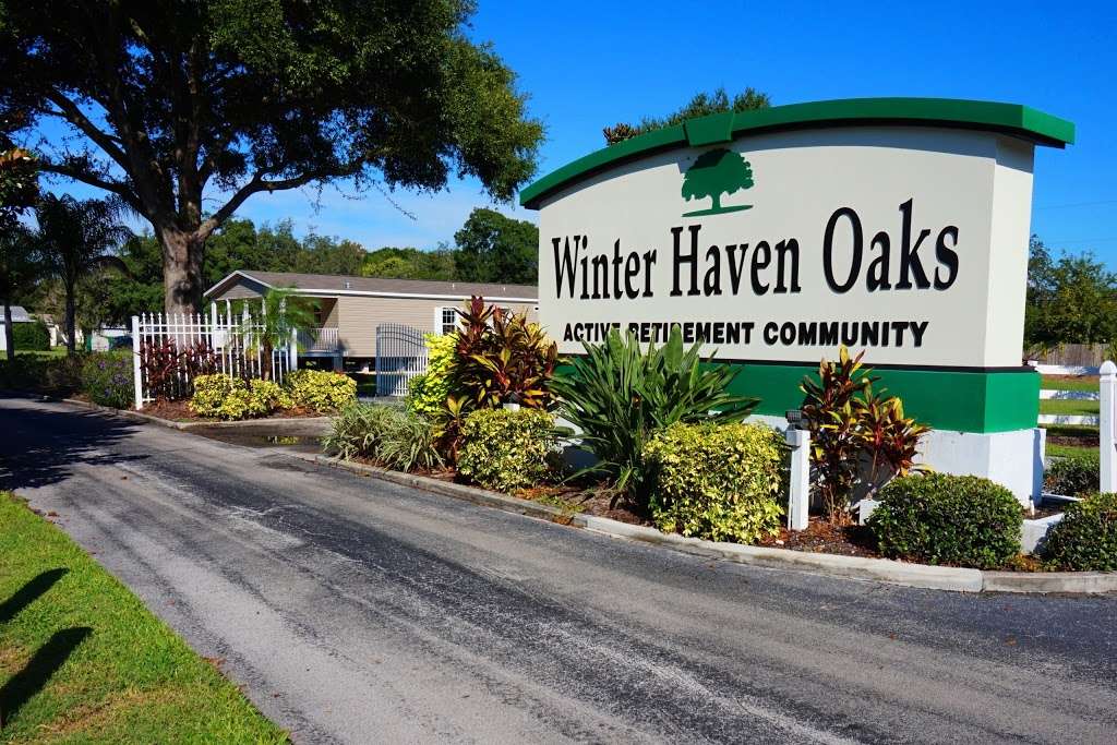 Winter Haven Oaks Retirement Community | 105 Oak Tree Blvd, Winter Haven, FL 33880, USA | Phone: (866) 940-7545