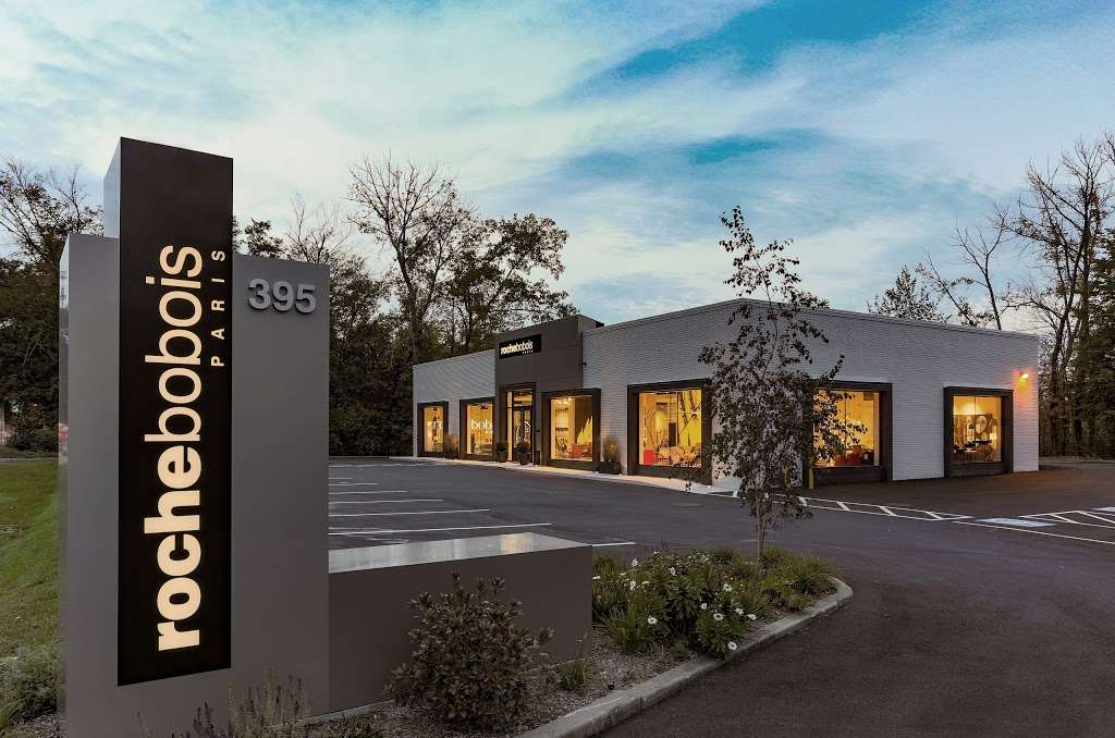 Roche Bobois | 395 Worcester St, Natick, MA 01760, USA | Phone: (508) 650-5844