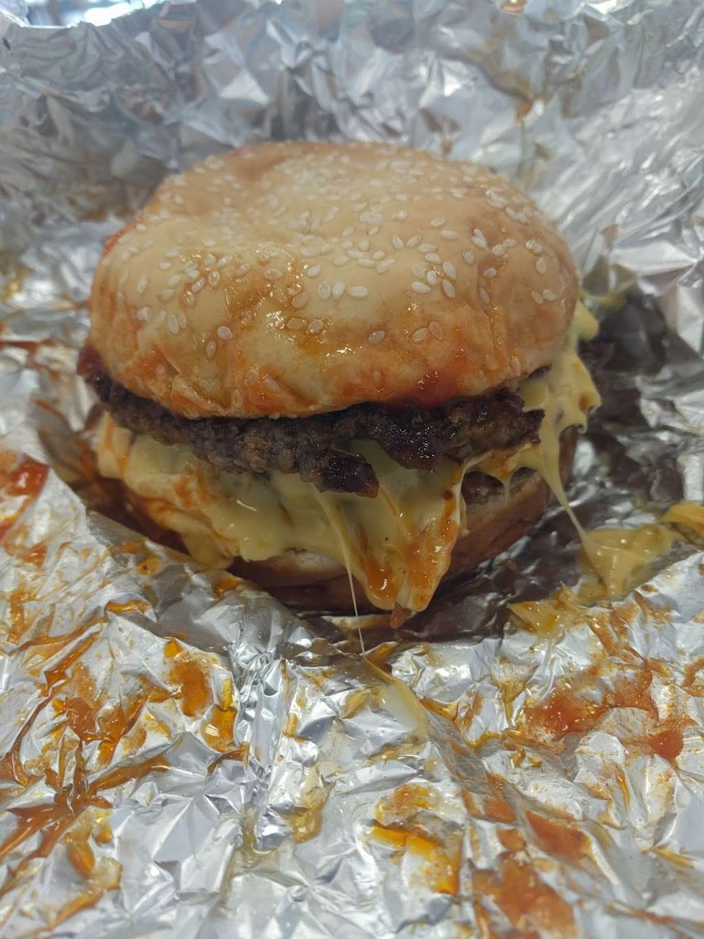 Five Guys | 1645 S Voss Rd, Houston, TX 77057, USA | Phone: (713) 783-5550