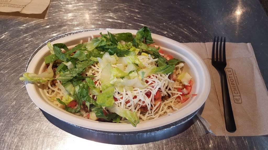 Chipotle Mexican Grill | 18003 Garland Groh Blvd, Hagerstown, MD 21740, USA | Phone: (240) 420-8010