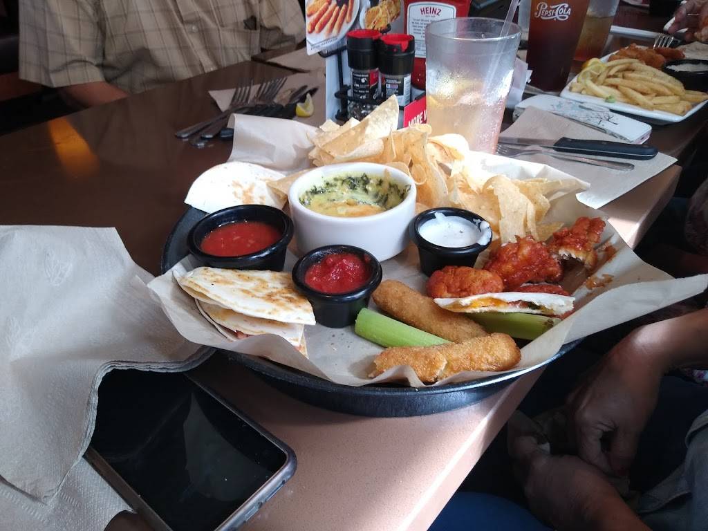 Applebees Grill + Bar | 1820 US-181, Portland, TX 78374, USA | Phone: (361) 643-2489