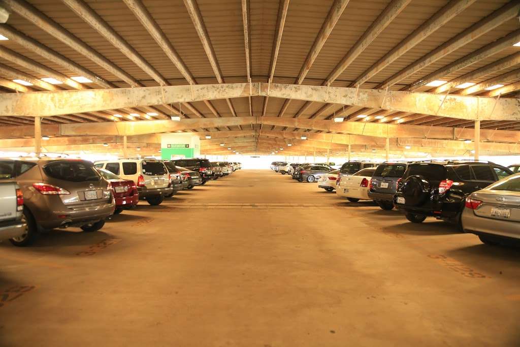 Secure Parking | 7979 Airport Blvd, Houston, TX 77061, USA | Phone: (713) 641-1438