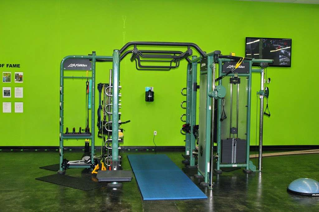 Vision Fitness | 1998 FL-44 Suite 6, New Smyrna Beach, FL 32168, USA | Phone: (386) 410-4730