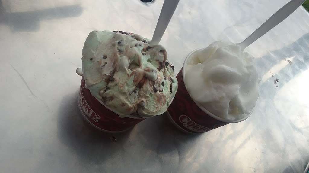 Cold Stone Creamery | 1570 S Harbor Blvd #22320, Anaheim, CA 92802 | Phone: (714) 635-7800