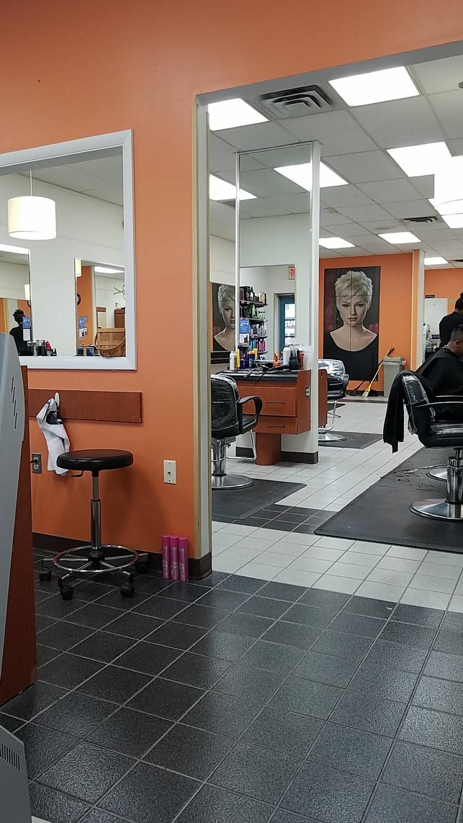 Hair Cuttery - 701 Cathedral Rd Suite 8, Philadelphia, PA 19128