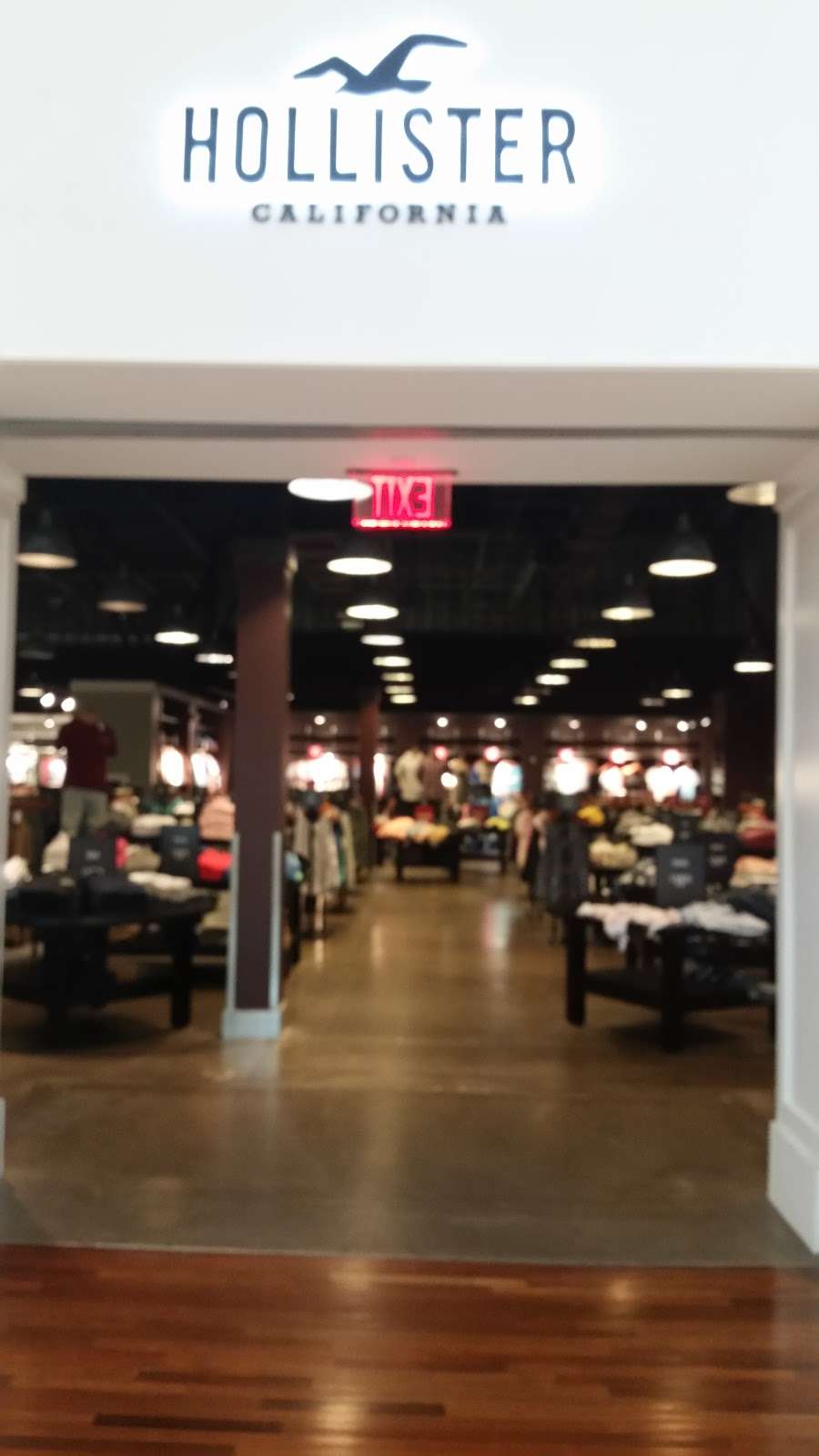 outlet hollister usa