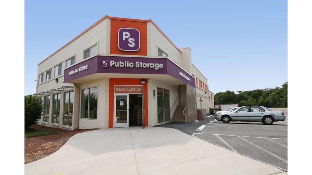 Public Storage | 398 Long Bridge Drive, Arlington, VA 22202, USA | Phone: (571) 814-5259