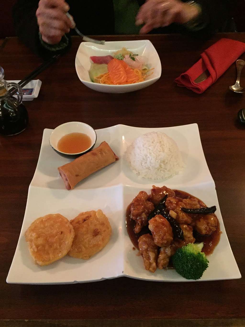 Mei Ting Asian Fusion | 1661 Easton Rd b12, Warrington, PA 18976, USA | Phone: (215) 491-1688