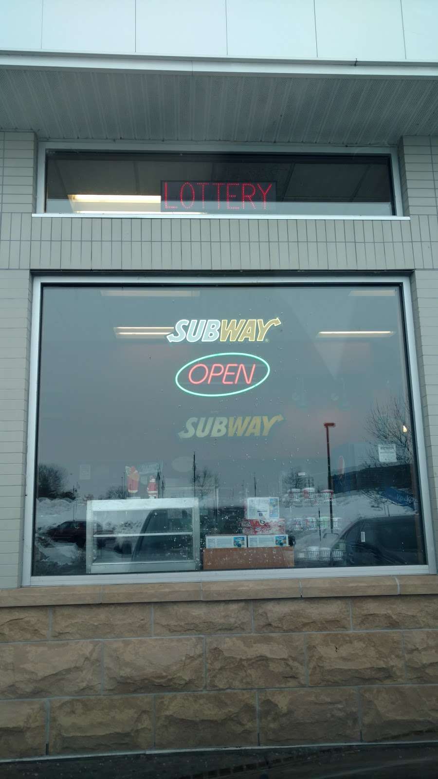 Subway | W240 N1485, Pewaukee Rd, Waukesha, WI 53188, USA | Phone: (262) 347-2340