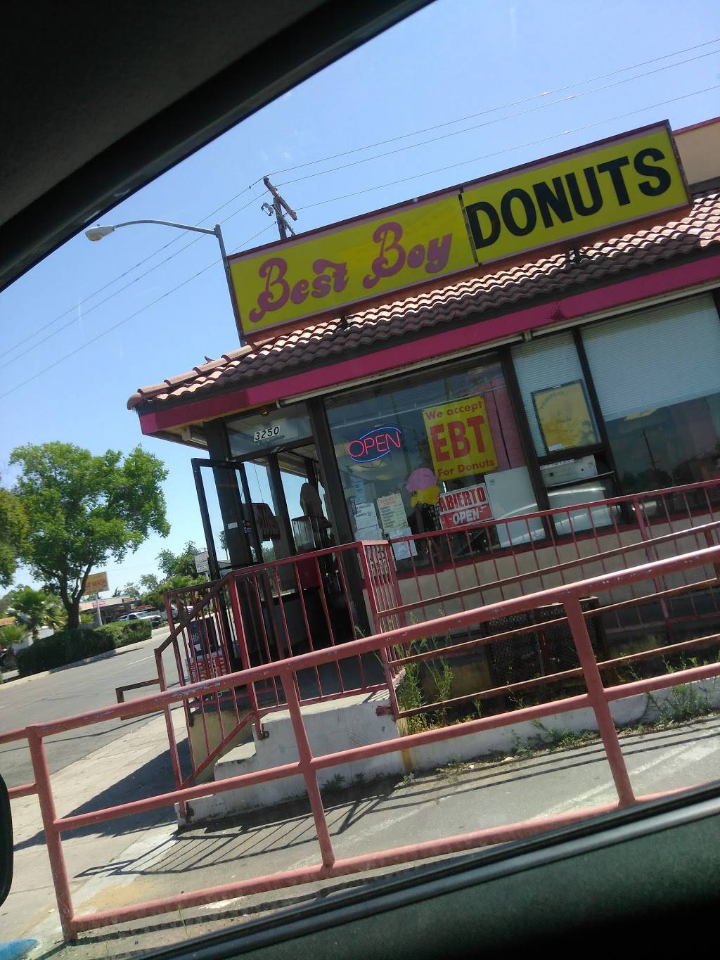 Best Boy Donuts | 3250 E McKinley Ave, Fresno, CA 93703, USA | Phone: (559) 442-4248