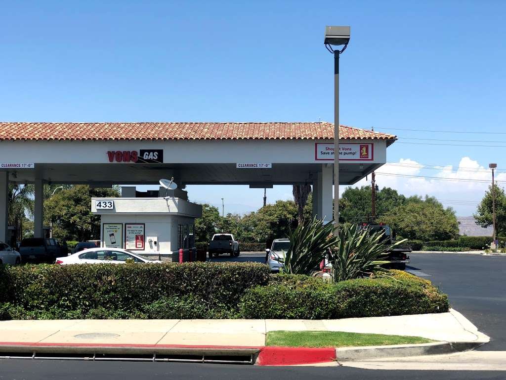 Vons Fuel Station | 369 Magnolia Ave, Corona, CA 92879, USA | Phone: (909) 549-1900