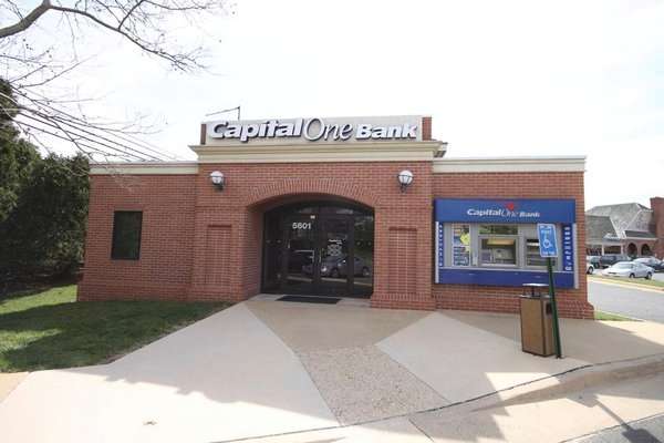 Capital One Bank | 5601 Stone Rd, Centreville, VA 20120, USA | Phone: (703) 802-4774