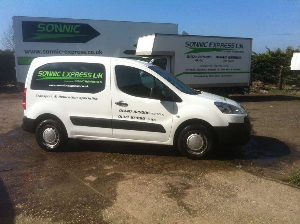 Sonnic Removals | 4, Gowers Farm Road, Great Dunmow CM6 1NL, UK | Phone: 0333 305 2775