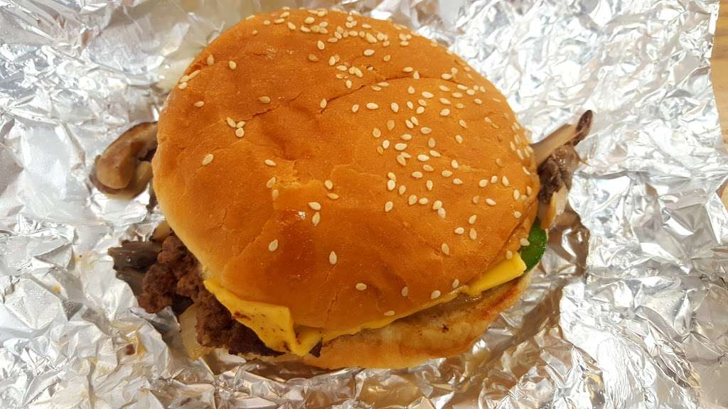 Five Guys | 253 Swedesford Rd, Wayne, PA 19087 | Phone: (610) 964-0214