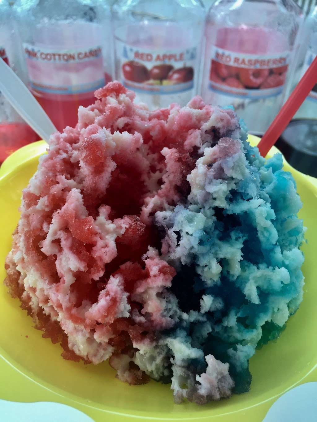 Freeze Your Brain Shave Ice | 5805 W Irlo Bronson Memorial Hwy, Kissimmee, FL 34746, USA | Phone: (805) 270-5878
