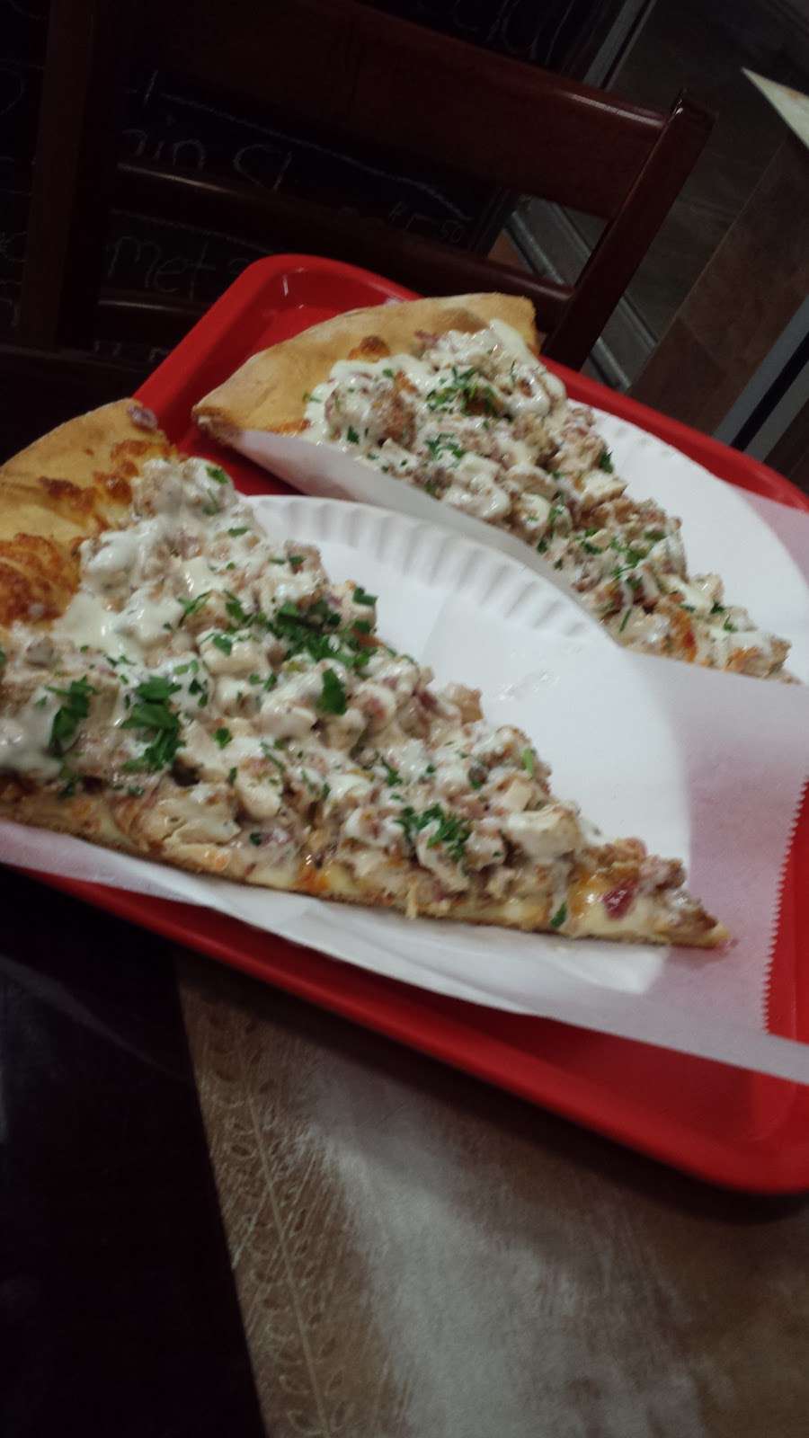 La Familia Pizza & Pasta Of Brookfield | 14 Candlewood Lake Rd, Brookfield, CT 06804 | Phone: (203) 740-1111