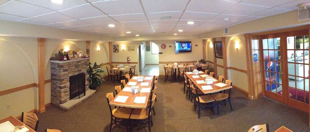 Old Mill Pizza and Restaurant | 5784 US-209 BUS, Sciota, PA 18354, USA | Phone: (570) 992-7009