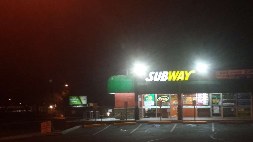 Subway Restaurants | 5024 E McDowell Rd, Phoenix, AZ 85008, USA | Phone: (602) 225-0336