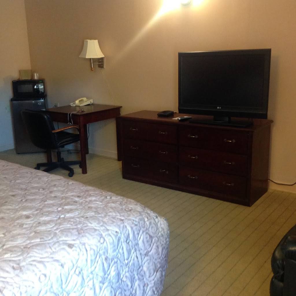 Enys Hotel | 2929 Chamberlayne Ave, Richmond, VA 23222, USA | Phone: (804) 237-0100