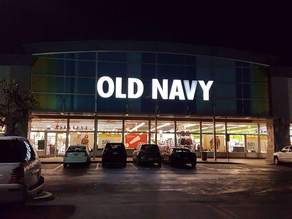 Old Navy | 1800 Rosecrans Ave, Manhattan Beach, CA 90266 | Phone: (310) 725-9284