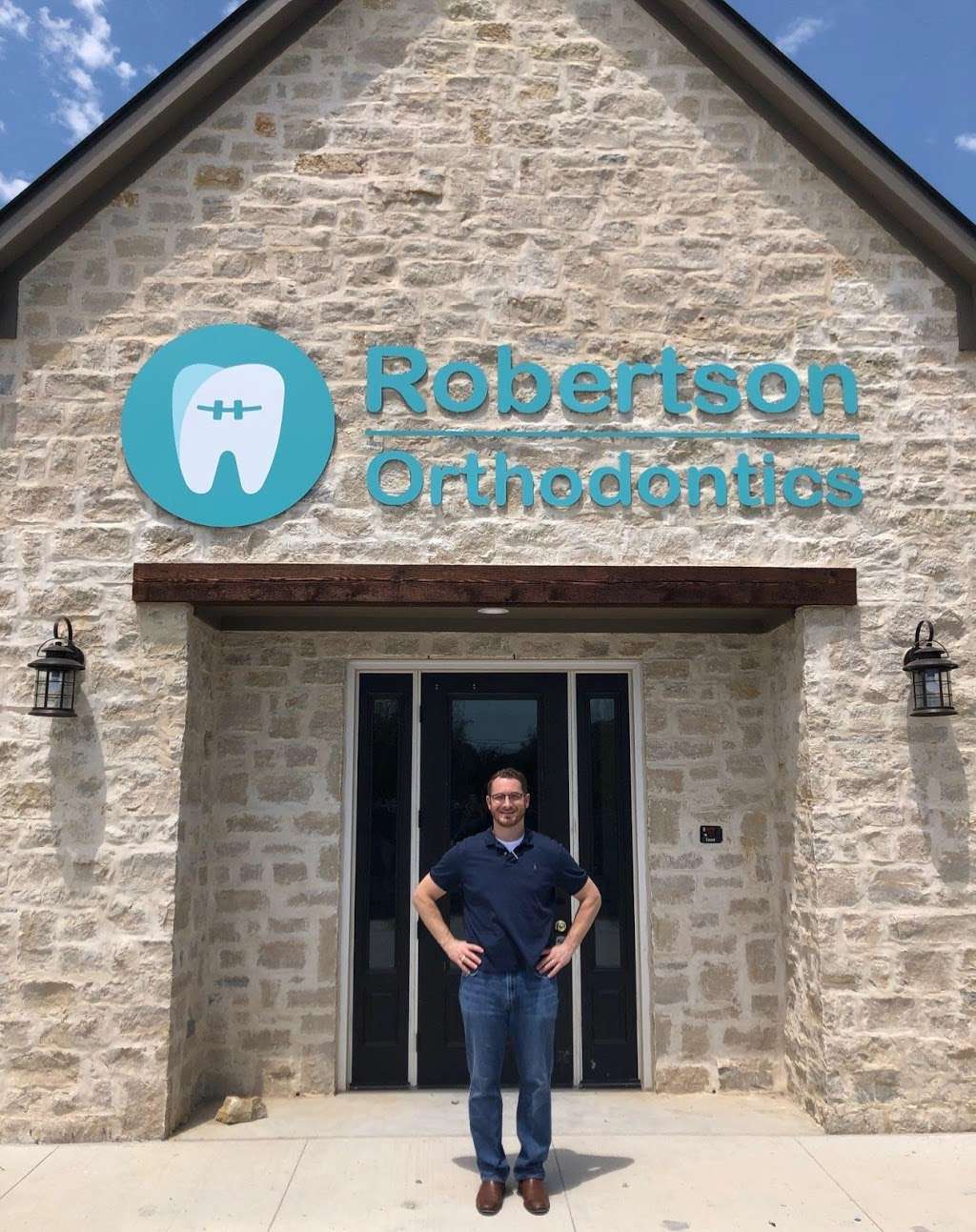 Robertson Orthodontics | 213 N Murphy Rd Suite 700, Murphy, TX 75094, USA | Phone: (972) 363-8020