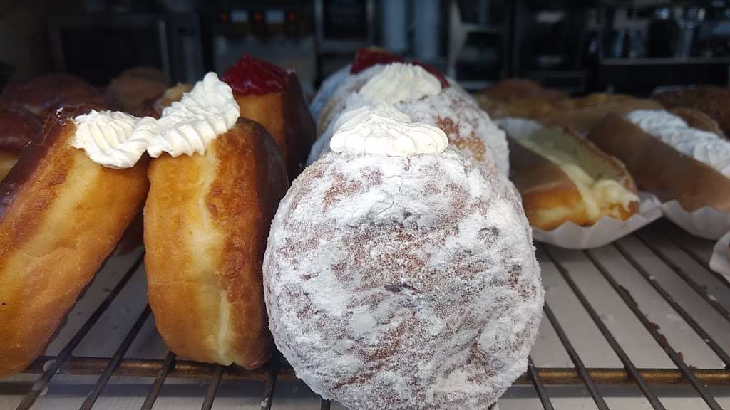 Sunshine Donuts | 201 E Beverly Blvd # I, Montebello, CA 90640, USA | Phone: (323) 728-4616