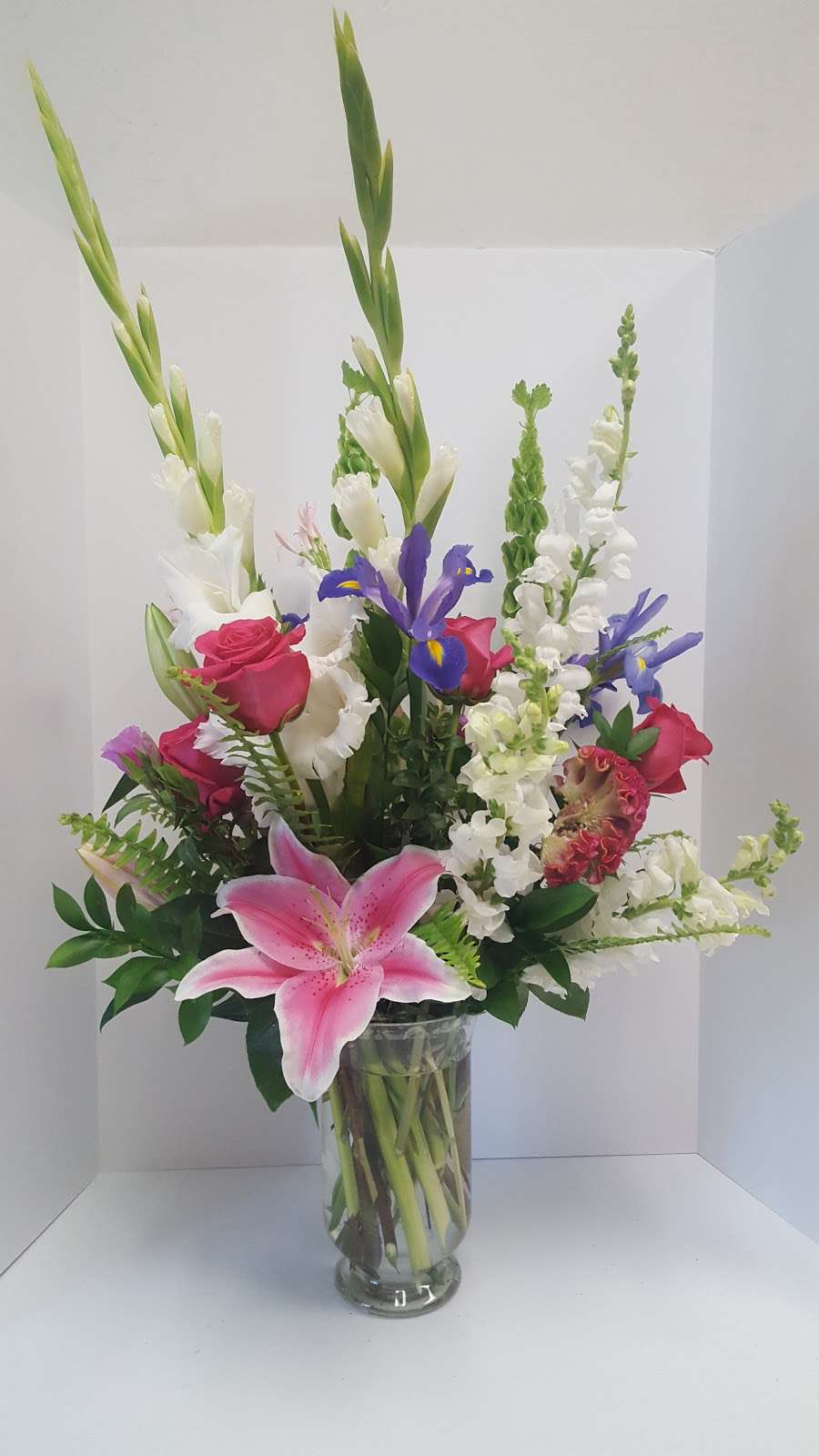 Artistry Florals | 18509 Statesville Rd B2, Cornelius, NC 28031, USA | Phone: (704) 892-9010