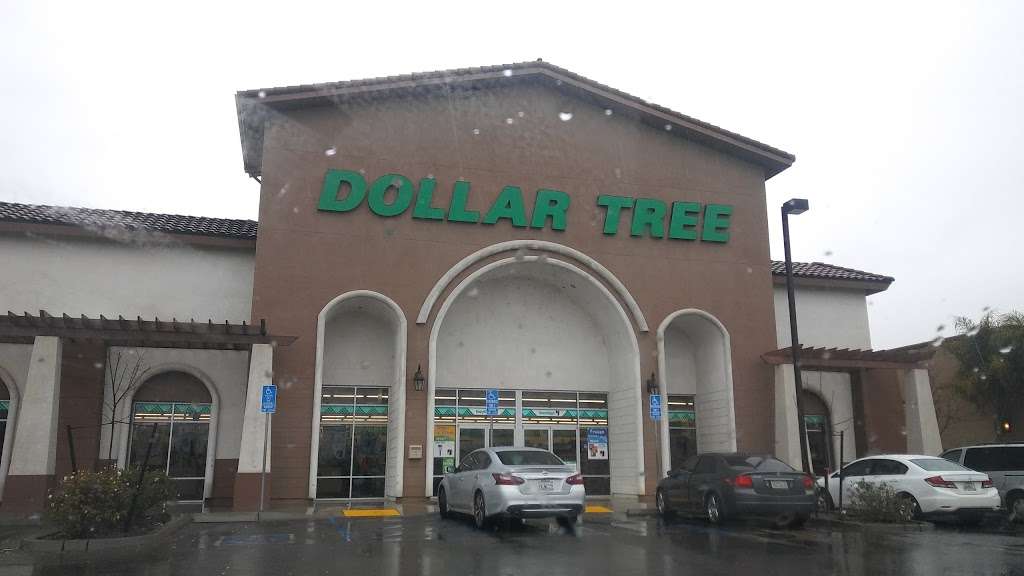 Dollar Tree | 904 Bear Mountain Blvd, Arvin, CA 93203, USA | Phone: (661) 606-6076