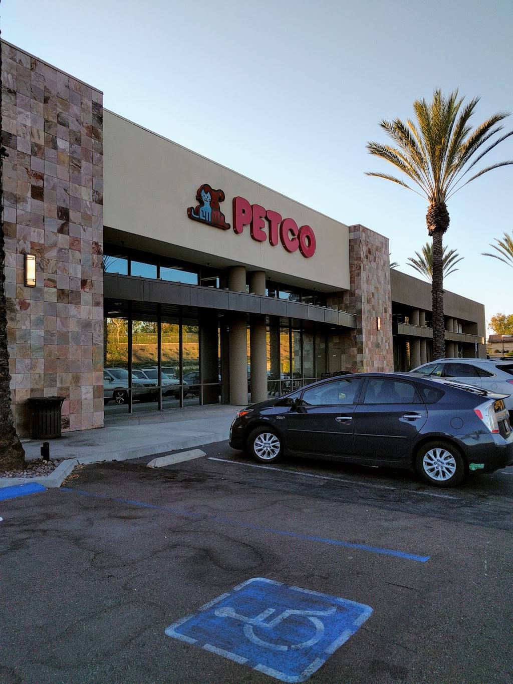 Petco - Curbside Pick-Up Now Available! | 11160 Rancho Carmel Dr # 167, San Diego, CA 92128, USA | Phone: (858) 451-8347