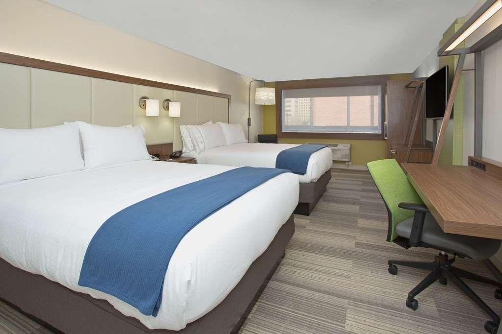 Holiday Inn Express Allentown North | 1715 Plaza Ln, Allentown, PA 18104 | Phone: (610) 435-7880