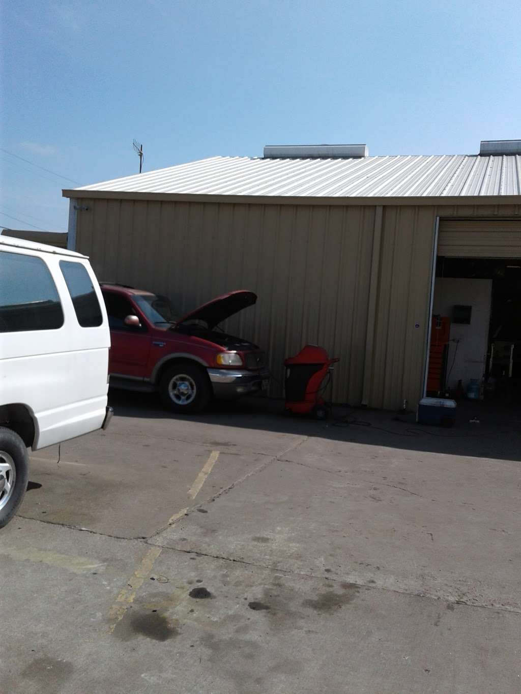 Auto Frank | 6016 Nunn St, Houston, TX 77087, USA | Phone: (713) 634-0798