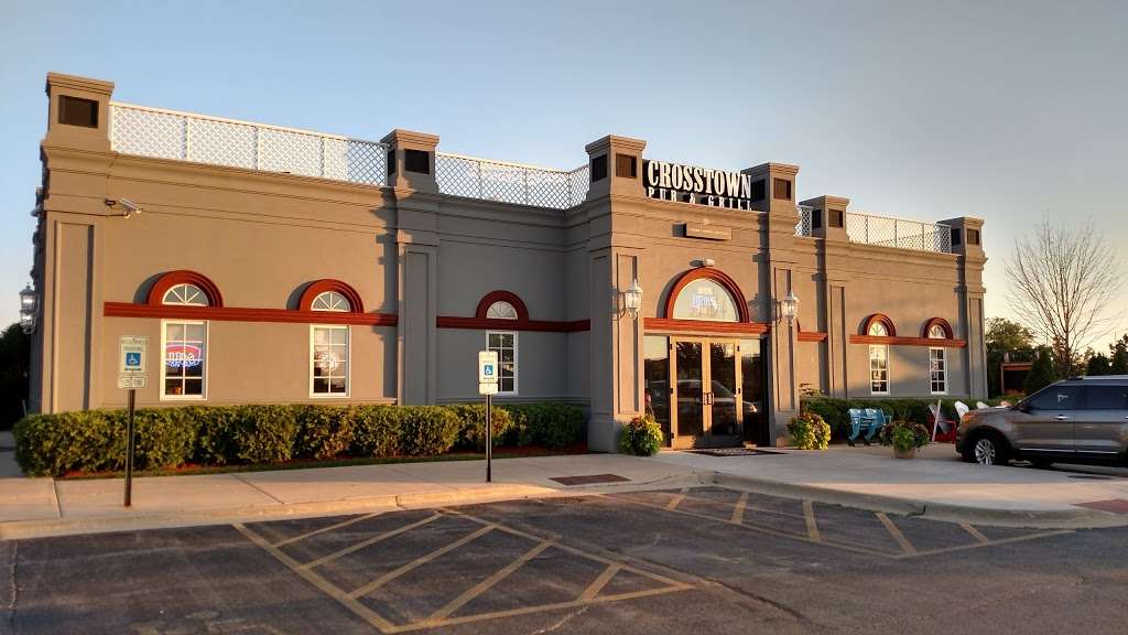 Crosstown Pub & Grill Batavia | 1890 Mill St, Batavia, IL 60510, USA | Phone: (630) 406-0669