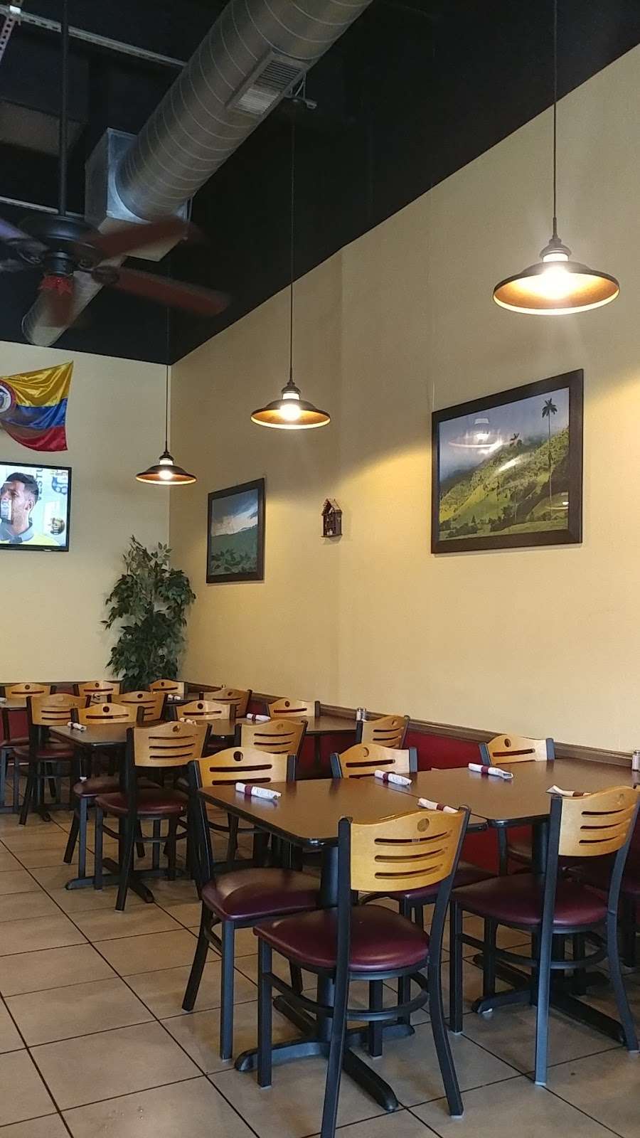 El Cafetal | 4409 Old Monroe Rd, Indian Trail, NC 28079 | Phone: (704) 684-1224