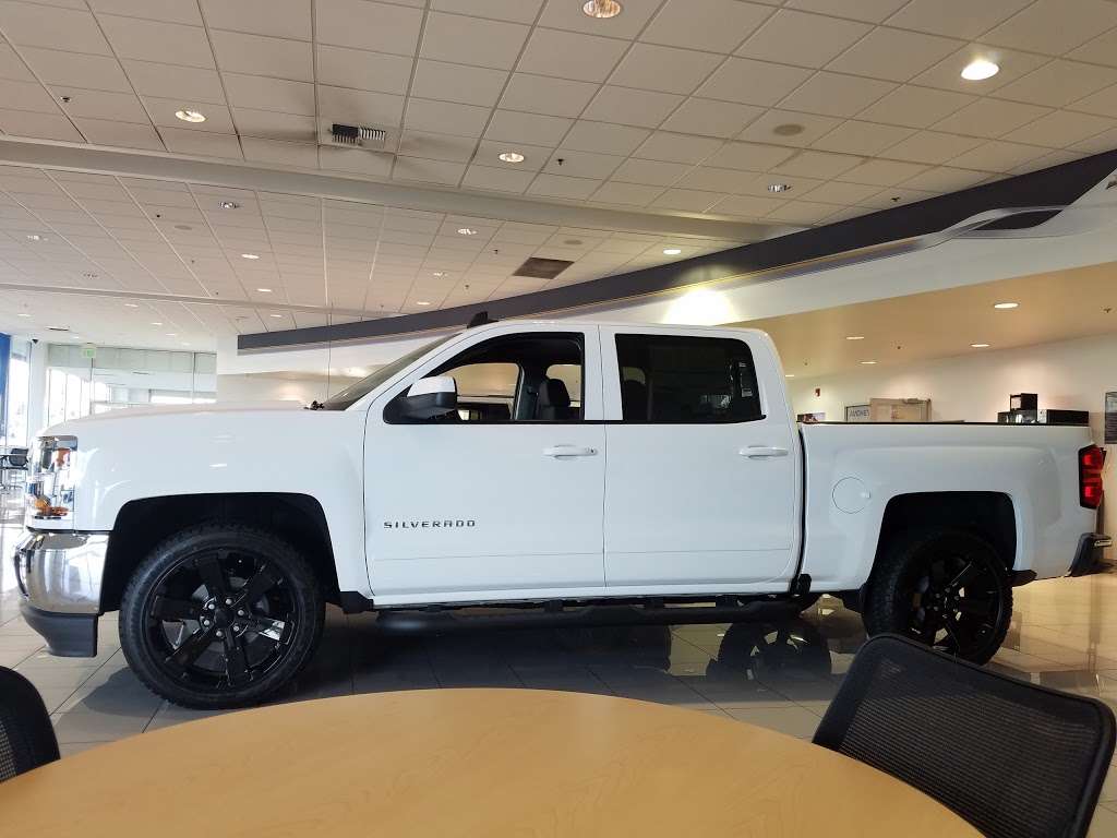 Antelope Valley Chevrolet Service | 1160 Motor Ln, Lancaster, CA 93534 | Phone: (877) 455-6441