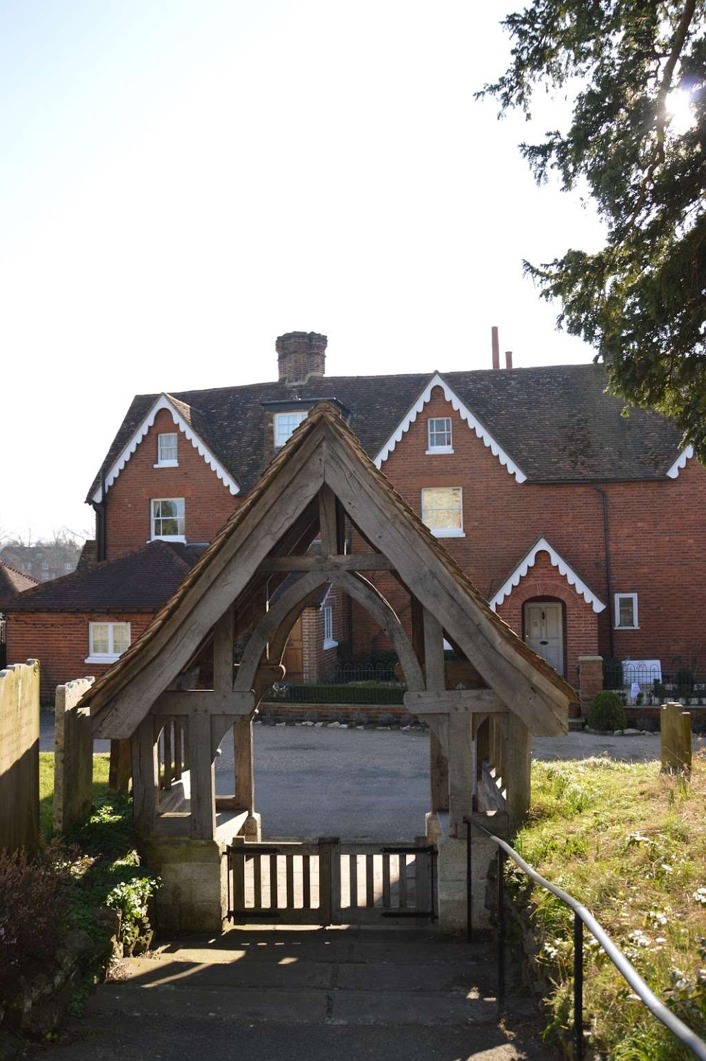 Saint Marys Church Oxted | Church Ln, Oxted RH8 9NB, UK | Phone: 01883 714263