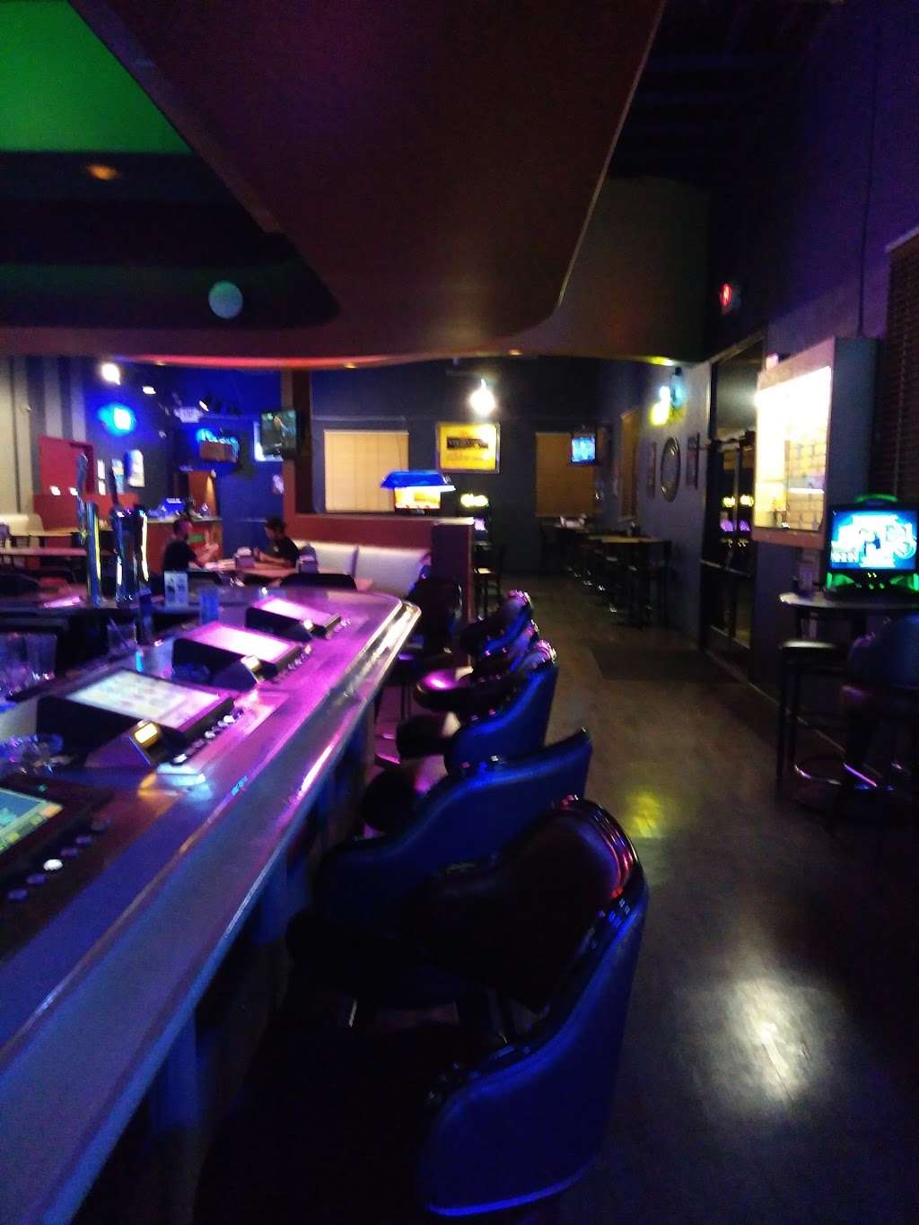 Putters Bar & Grill - Cheyenne | 7790 W Cheyenne Ave, Las Vegas, NV 89129, USA | Phone: (702) 655-4700