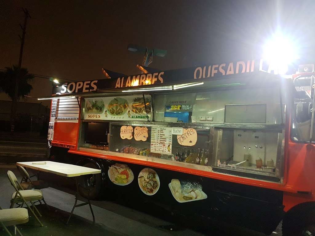 Tacos Mis Dos Hermanos G | Sycamore 1400 s, Santa Ana, CA 92707 | Phone: (714) 579-9397