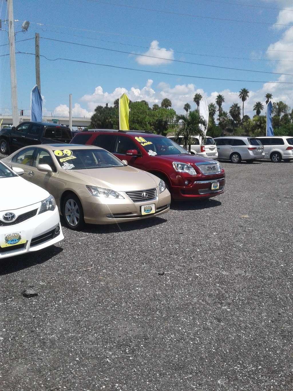 Island Motor Sales | 2600 N Courtenay Pkwy, Merritt Island, FL 32953, USA | Phone: (321) 454-2277